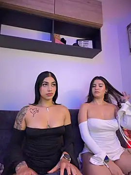AlannaEvons - Our cum on your face 💦😈