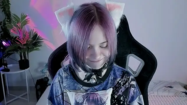Hikkacat