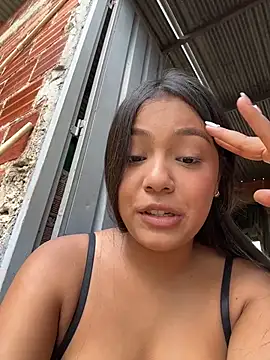 Baby_morena12 - Show tits + full nude