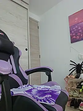 Selena_blake - Ride torso + fake cum