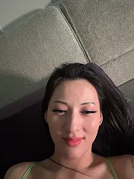 Wwasian - CLOSE UP PUSSY PLAY
