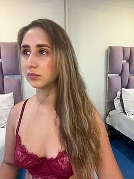 ViolettaSteel - remove bra