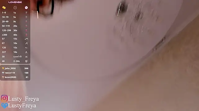 Lusty_Freya - Spank ass