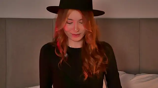 AlisaRussel - without panties... <3