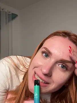 ChiaraVelvet - Suck on my 2 Fingers like on ur dick 🍌