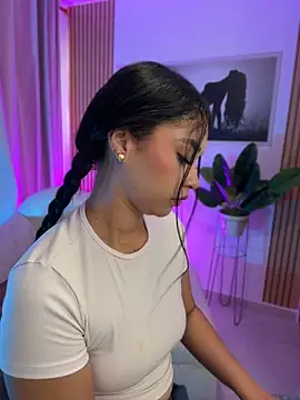 KiaraVixenn - massage tits with oil