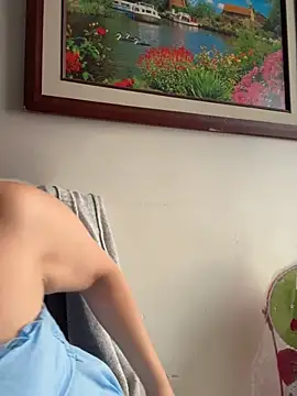 Alysson-- - Little Pussy Wanna Pleasure🌸