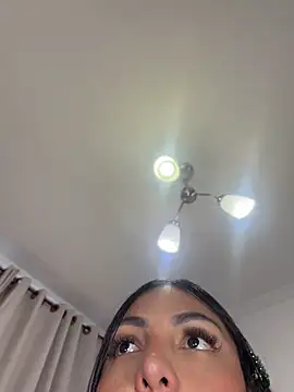 Sara_will4u - lush/domi 50tk =60sec --- lest go Priv