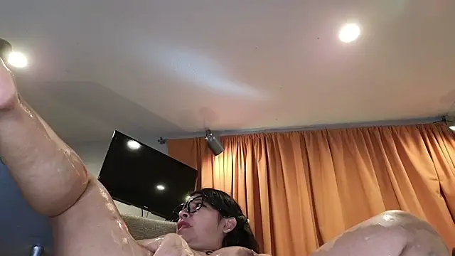 Vickiebee - Fill me your fat balls until i drip