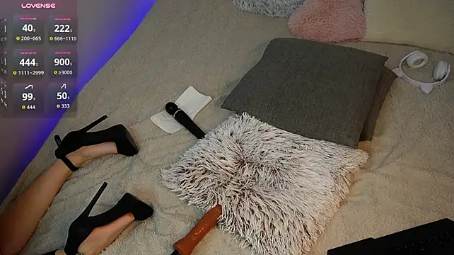 Lunaasecretss - Huge Squirt & Toy Control💦