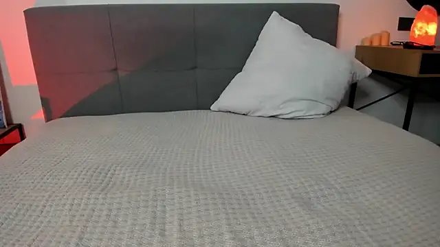 Linarionchik - pussy closeup dildo