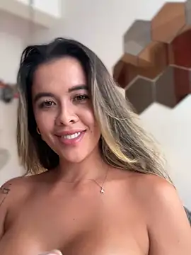 Emilia_Bakerr