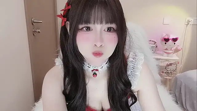 -zhuzhu-999- - 想给哥哥喝水，但又怕哥哥扎我的大腿🦵🦵🦵