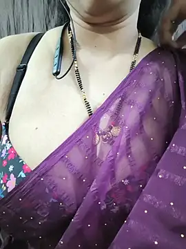 Bhuvana_555 - Boobs on honey
