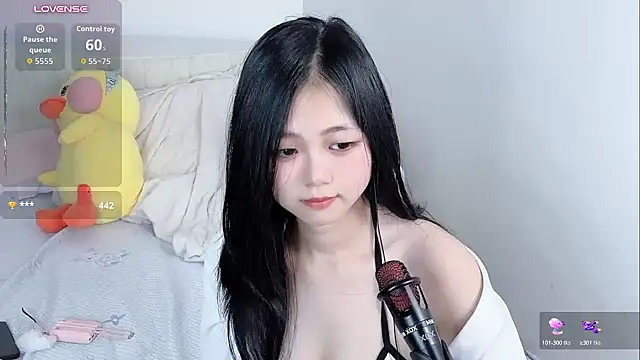 Noelle-2007 - 😚哥哥栽在我手里行不行?💓半脱内内塗乳液3分钟😻