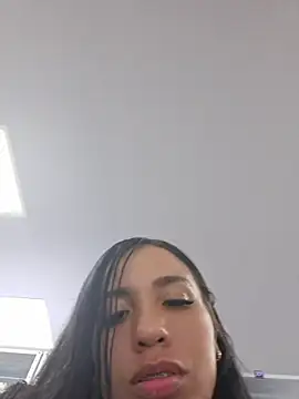Marly_lovee - Show pussy