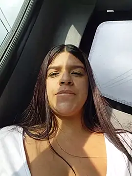 Layla-daring - My friend sucks my tits on the bus