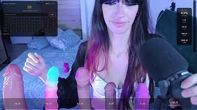 Lilith_dark_off - J'ENLEVE LE HAUT