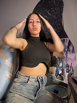 Im_Danna_LS - dildo in pussy