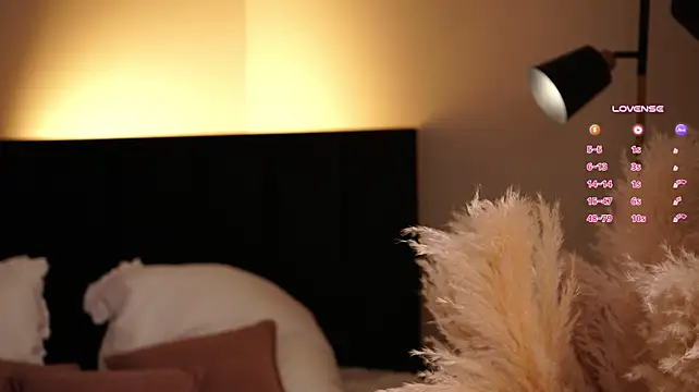 Sandy-the-Squirrel - flash my panties
