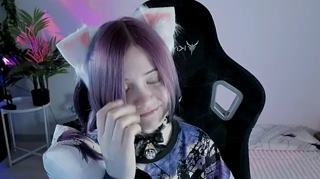 Hikkacat - 🤍 sexy ahegao