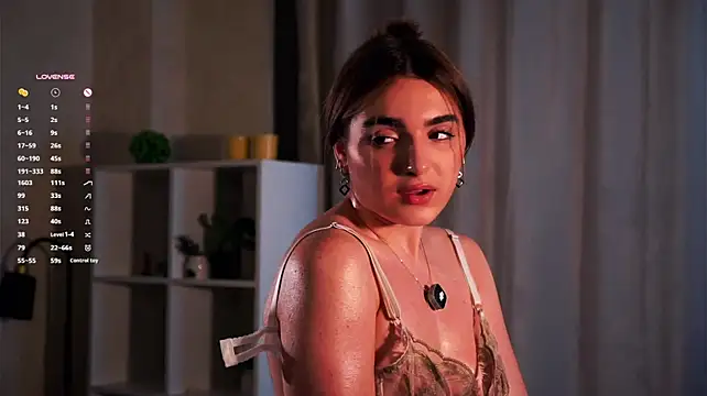 ZyvessiaGlessia - give that booty a couple spanks