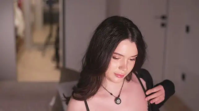Justbarbiee - massage my tits