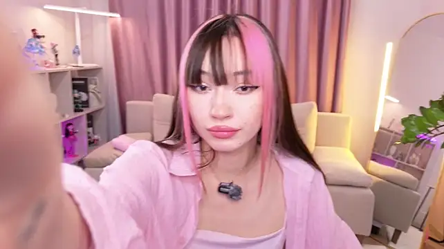 MiiyaYummy - Handheld body tour 📱✨