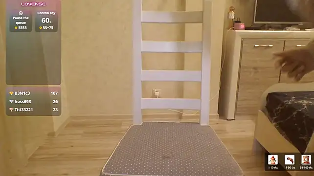 CeyaLier - Ride position naked with a toy
