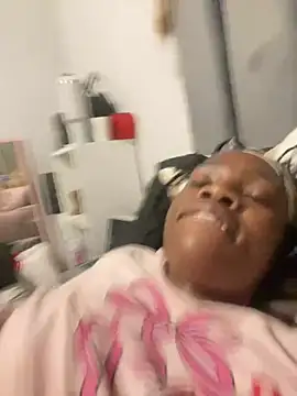 LuciousLips96 - Last tipper request anything