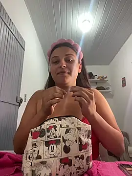 Julia_moreira