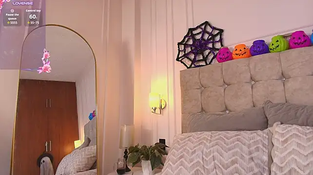 JasmineRoss_1 - Suck on my huge tits 🍒🥵