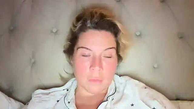 Erincheshire - LT GETS SNAP & 2 SHAG VIDS