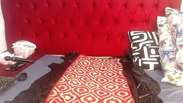 CurvyQueenx2 - 5MIN DOMI LINK 4 THE 1 WHO HIT THE GOAL