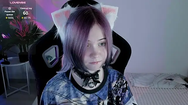 Hikkacat - 🤍 sexy ahegao
