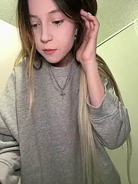 Nancy_chancy - Nancy show moooore of ur panties !!!