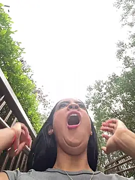 NAUGHTY_LITTLE_18 - SHOW PUSSY IN THE PARK😈🫣