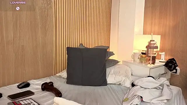 Salome_Adams1 - control machiner x5min