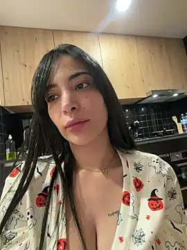 Naughty_Arab_girl - Make me horny