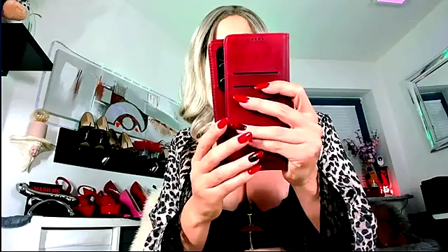 2bigass4_u - cobra dildo
