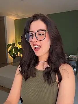 EmaSaenz - GOOD VIBES FOR EMMA