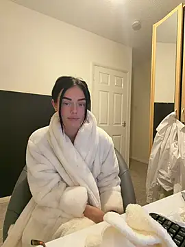 FlirtyFoxyxx - Lingerie tease