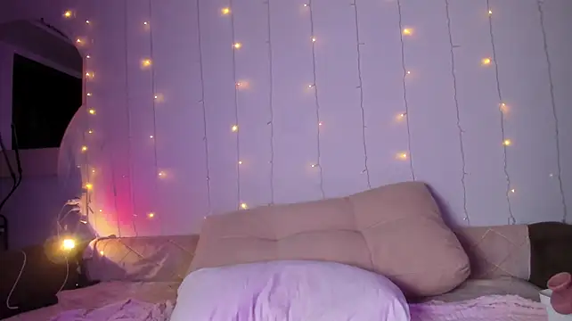 May_Flower - FINGER THAT PUSSY