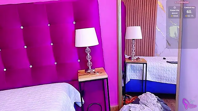 NaughtyyMommyyy - RIDE MY DILDO 🤠