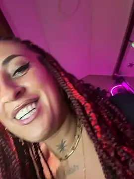CarolaDrago - win 8 min toy control -buz my pussy 🤍