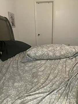 Carlithefreak - SQUIRT NAKED ALL OVER FLOOR
