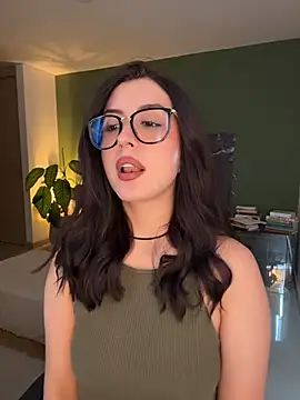 EmaSaenz - GOOD VIBES FOR EMMA