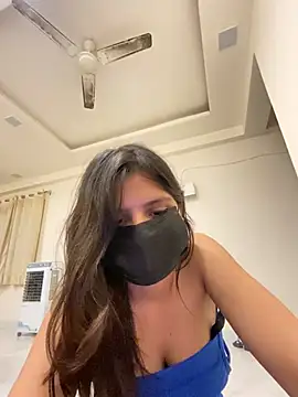 Collage_girl2 - Nud oil bobs