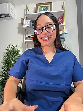 MiaCamille_ - oil in my body naked and dance sexy
