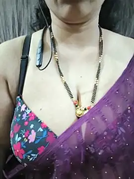 Bhuvana_555 - Boobs on honey